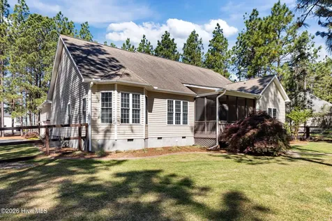 9050 Calloway Road Aberdeen NC 28315