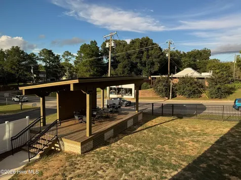 106 S Ray Street Carthage NC 28327
