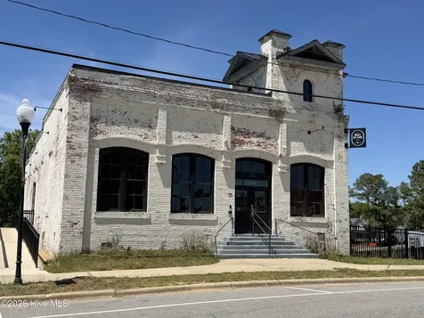 106 S Ray Street Carthage NC 28327