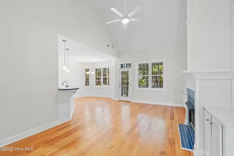 3604 Gleneagle Drive Southport NC 28461