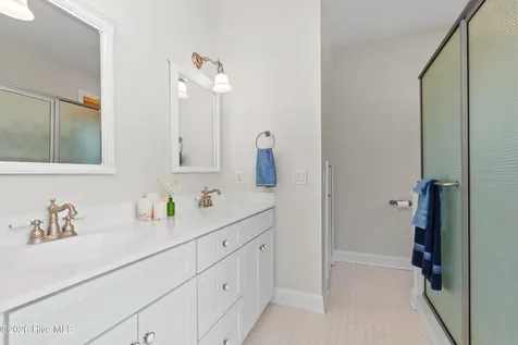 3604 Gleneagle Drive Southport NC 28461