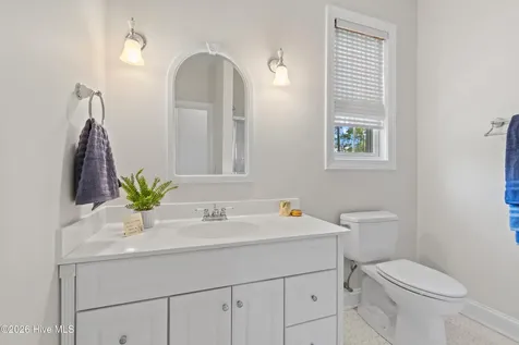 3604 Gleneagle Drive Southport NC 28461
