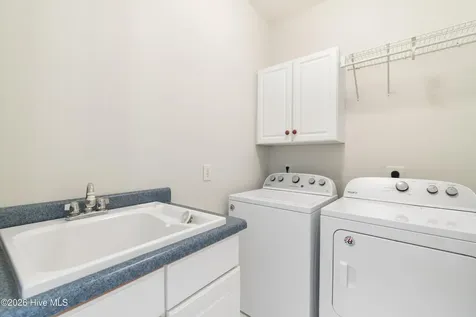 3604 Gleneagle Drive Southport NC 28461