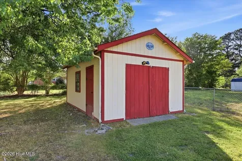 1166 E New Hope Road Goldsboro NC 27534