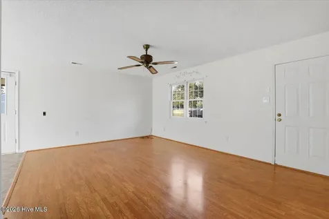 1166 E New Hope Road Goldsboro NC 27534
