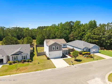 699 Avington Lane NE Leland NC 28451