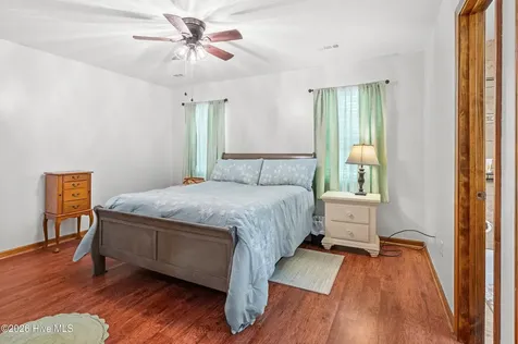 106 Ellen Court Jacksonville NC 28540