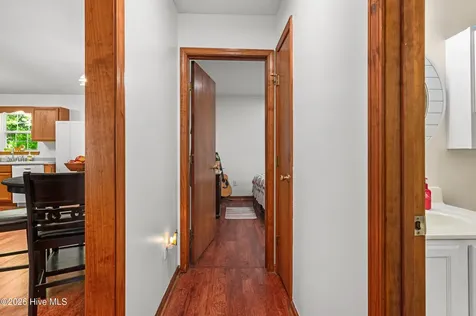 106 Ellen Court Jacksonville NC 28540