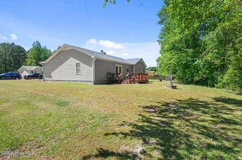 106 Ellen Court Jacksonville NC 28540