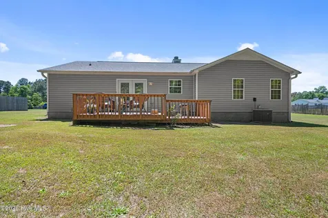 106 Ellen Court Jacksonville NC 28540