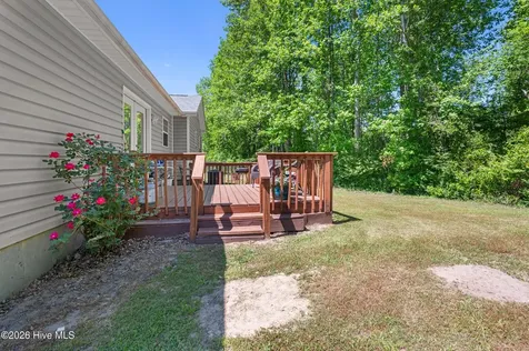 106 Ellen Court Jacksonville NC 28540
