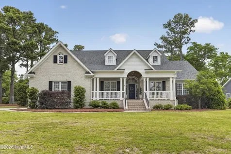 8900 Champion Hills Drive Wilmington NC 28411