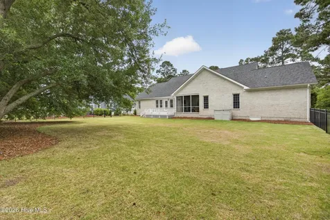 8900 Champion Hills Drive Wilmington NC 28411