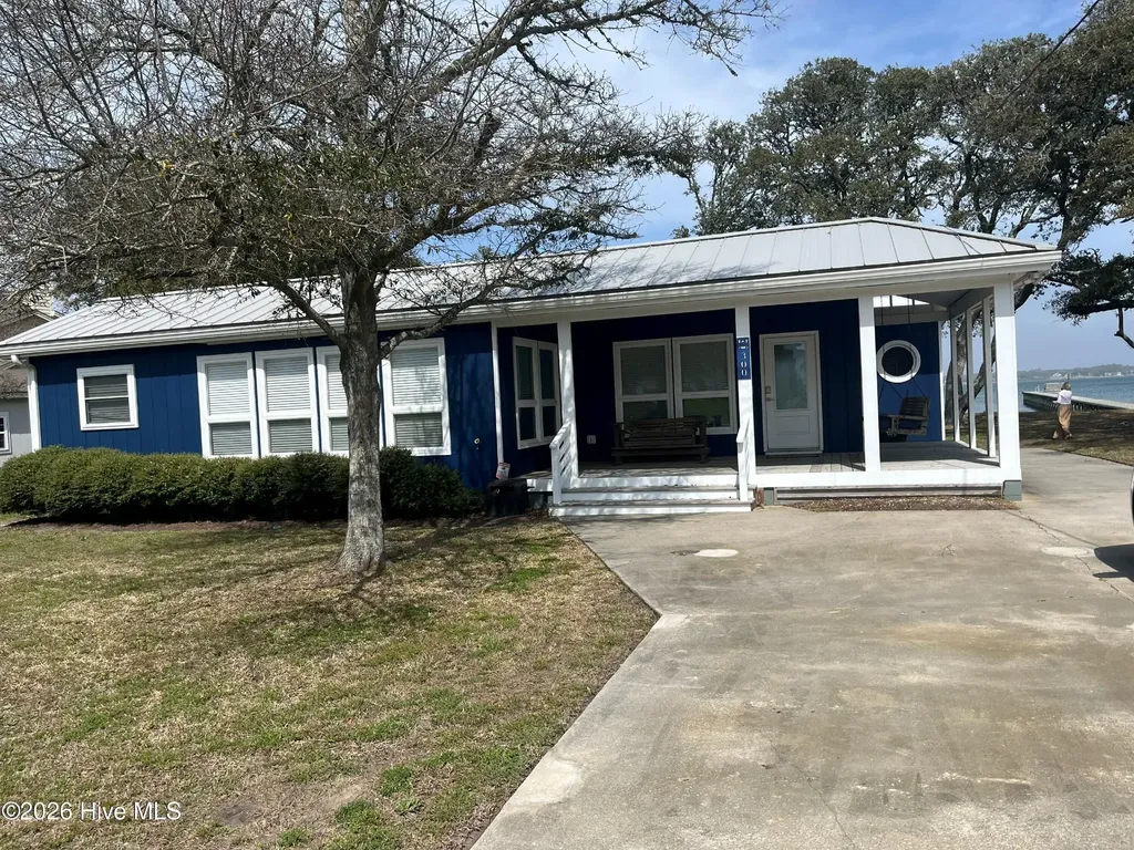 300 Forest Knoll Drive Atlantic Beach NC 28512