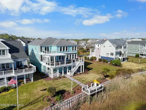4427 Midshipman Court SE Southport NC 28461