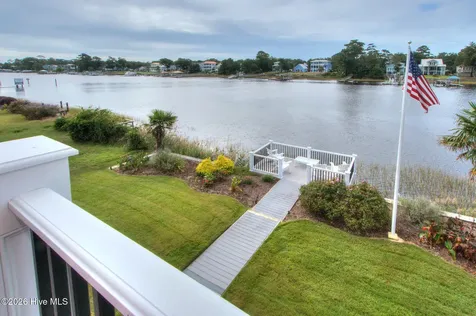 4427 Midshipman Court SE Southport NC 28461
