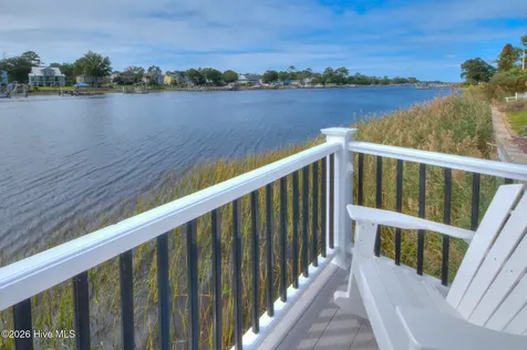 4427 Midshipman Court SE Southport NC 28461