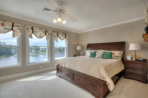 4427 Midshipman Court SE Southport NC 28461