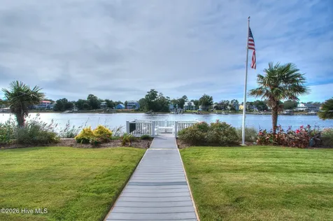 4427 Midshipman Court SE Southport NC 28461