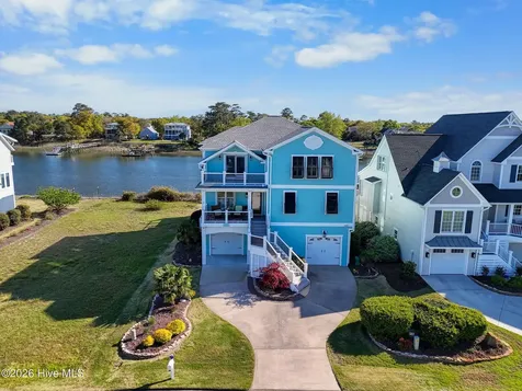 4427 Midshipman Court SE Southport NC 28461