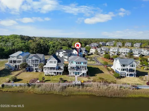 4427 Midshipman Court SE Southport NC 28461