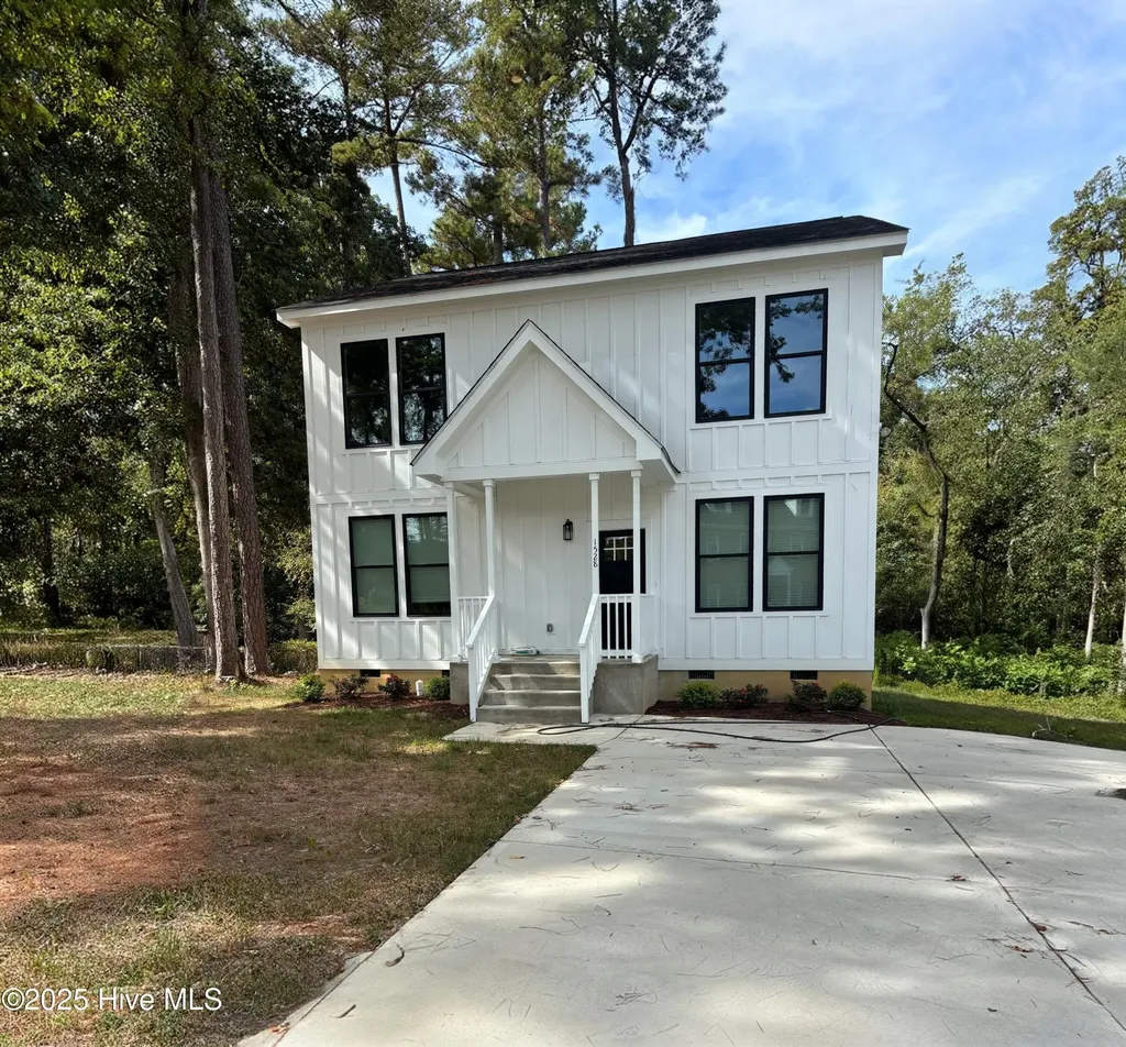 1528 Chateau Lane Rocky Mount NC 27803