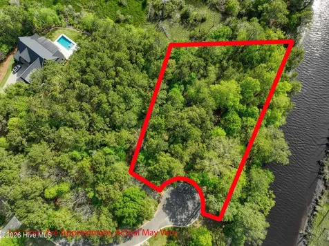 704 Cedarhurst Drive SE Bolivia NC 28422