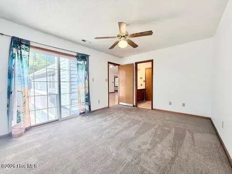 1215 Willow Springs Drive W Richlands NC 28574