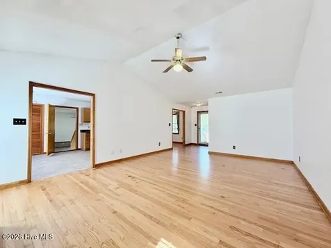 1215 Willow Springs Drive W Richlands NC 28574