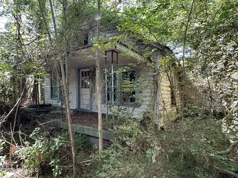 2717 Old Us Highway 64 Jamesville NC 27846