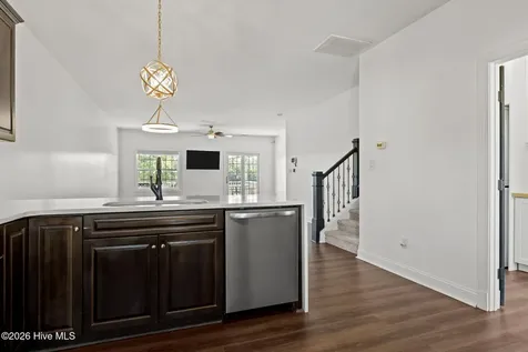 400 Garland Shores Drive Hubert NC 28539