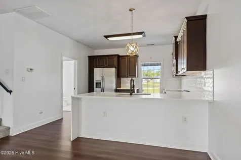 400 Garland Shores Drive Hubert NC 28539