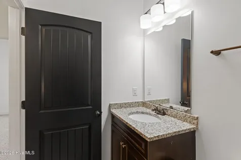 400 Garland Shores Drive Hubert NC 28539
