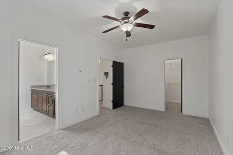 400 Garland Shores Drive Hubert NC 28539