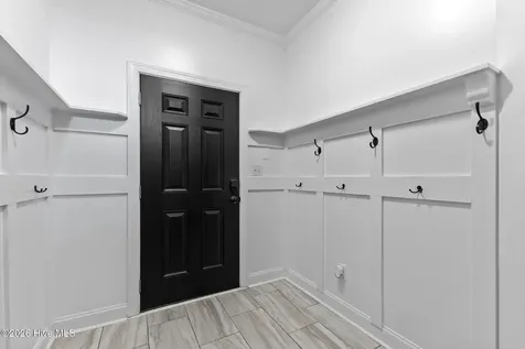 400 Garland Shores Drive Hubert NC 28539