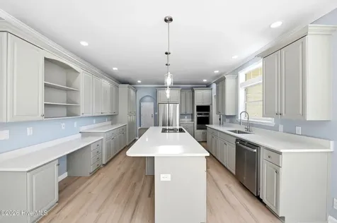 706 Ridgecrest Lane Rocky Point NC 28457