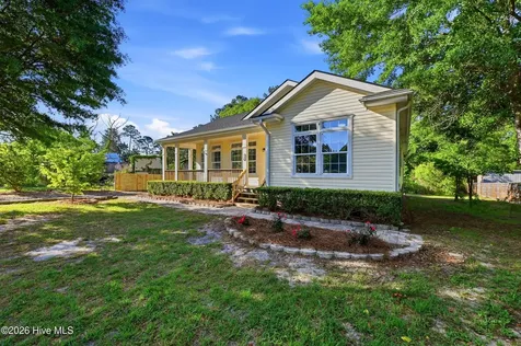 706 Ridgecrest Lane Rocky Point NC 28457