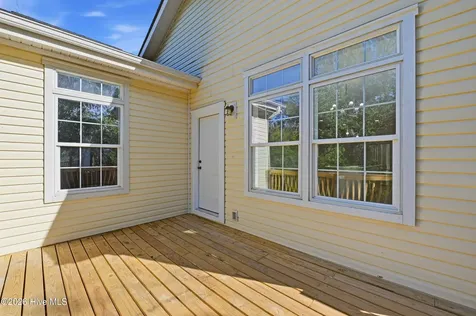 706 Ridgecrest Lane Rocky Point NC 28457