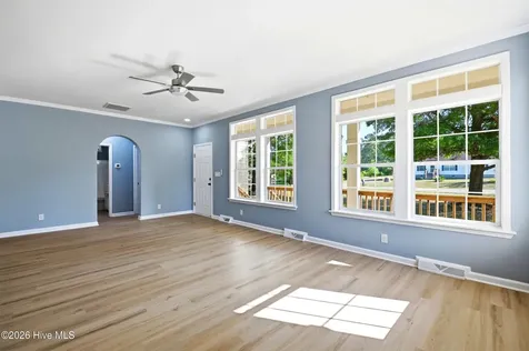 706 Ridgecrest Lane Rocky Point NC 28457