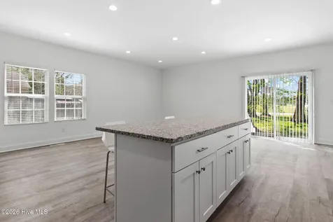 305 W Cypress Street Elizabeth City NC 27909