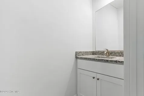 305 W Cypress Street Elizabeth City NC 27909