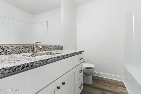 305 W Cypress Street Elizabeth City NC 27909