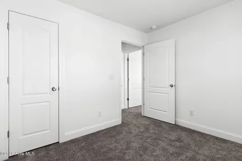 305 W Cypress Street Elizabeth City NC 27909