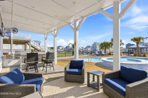 9059 W 9th Street Surf City NC 28445