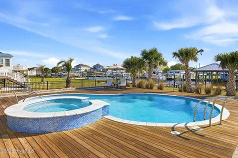 9059 W 9th Street Surf City NC 28445