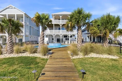 9059 W 9th Street Surf City NC 28445