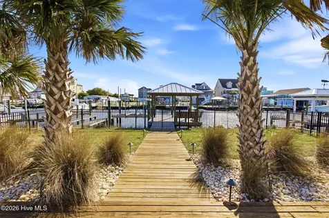 9059 W 9th Street Surf City NC 28445
