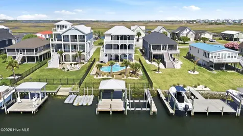 9059 W 9th Street Surf City NC 28445
