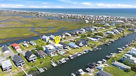 9059 W 9th Street Surf City NC 28445