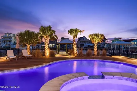 9059 W 9th Street Surf City NC 28445